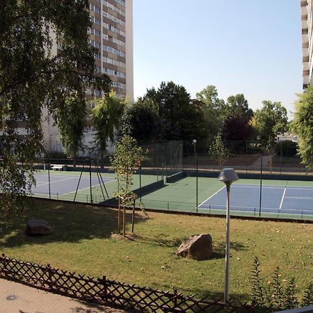 Arbres & Tennis Strasbourg Exterior photo