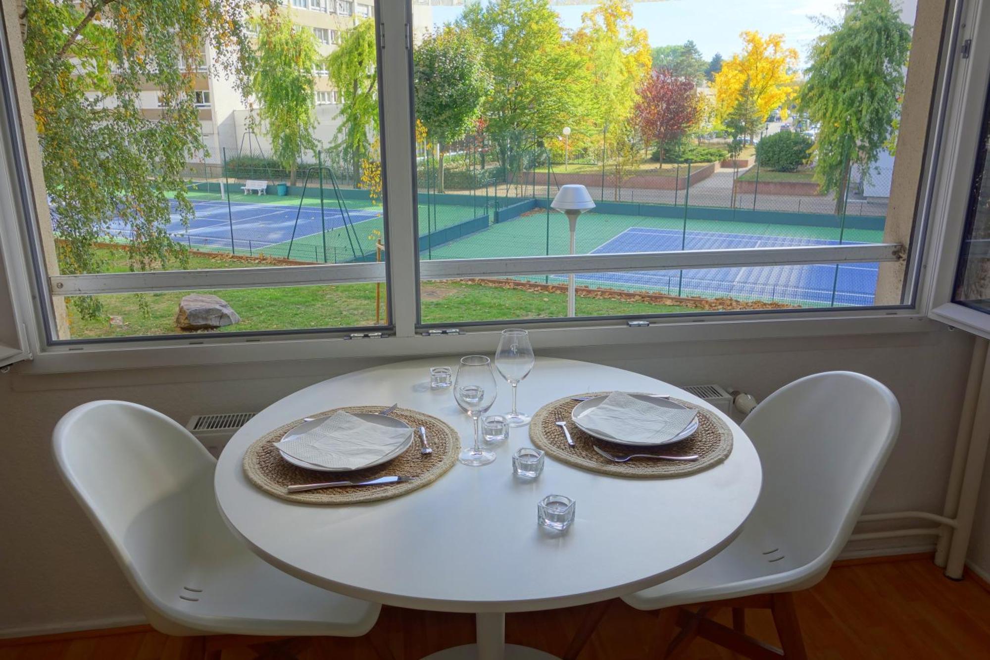 Arbres & Tennis Strasbourg Exterior photo